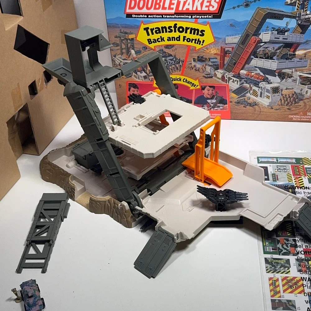 Galoob Micro Machines Military Substation Phoenix Double Takes Playset complete